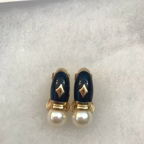 burberry earrings